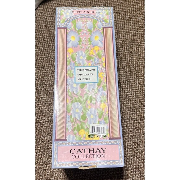 Vintage Limited Edition Cathay Collection Porcelain Doll Angel Baby With Box - Picture 8 of 8